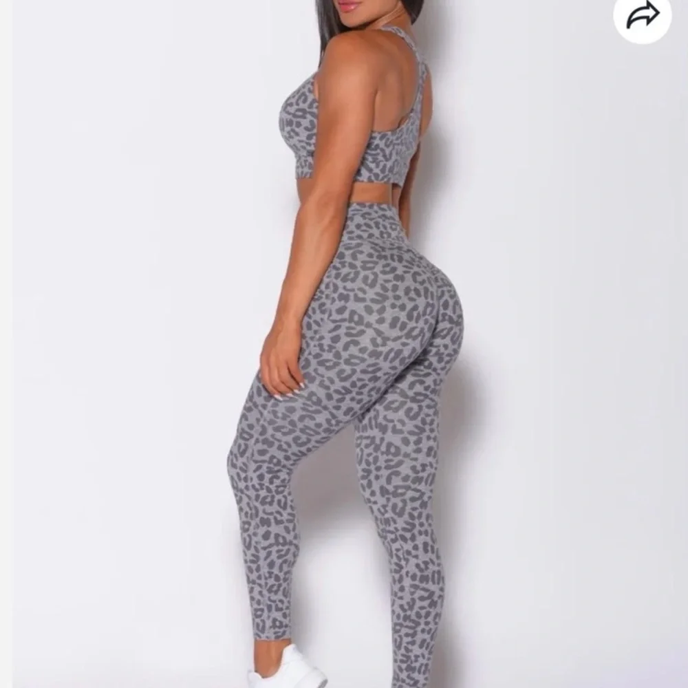 Bombshell Set - Picture 2 of 10